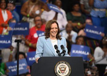 Inicia la votación para designar oficialmente a Kamala Harris como candidata demócrata