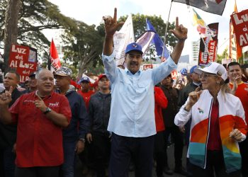 Nicolás Maduro dice que Edmundo González “está preparando su fuga de Venezuela”