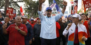 Nicolás Maduro dice que Edmundo González “está preparando su fuga de Venezuela”