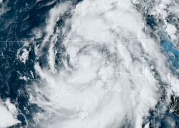 Alerta en Florida por tormenta tropical “Debby”