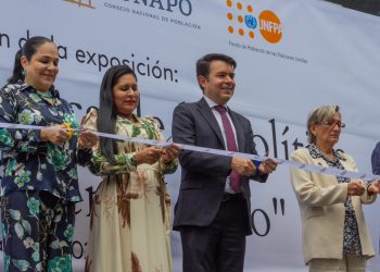 Inauguran exposición fotográfica para conmemorar 50 años de políticas de población en México