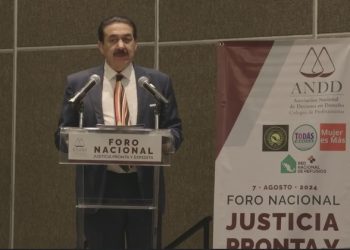 Jueces y magistrados del PJF amagan con paro de labores