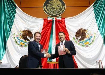 Ceguera opositora impidió quitar la sobrerrepresentación:  Martí Batres