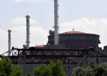 OIEA informa que no hay peligro nuclear por humo y explosiones en Zaporiyia