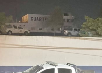 Lanzan artefacto explosivo a instalaciones de la policía estatal en Acapulco