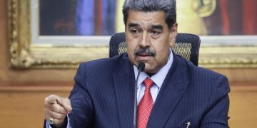 Crisis en Venezuela: Maduro prevé conversar con Lula, López Obrador y Petro