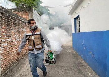 Sigue en aumento y sin detenerse la incidencia de dengue en Colima