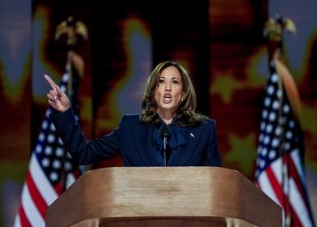 Kamala Harris aventaja con 16 puntos a Trump, según encuesta