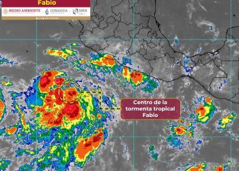 Se forma la tormenta tropical Fabio frente a costas del Pacífico mexicano