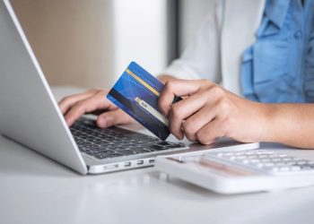 Reconocen autoridades que pese a avance tecnológico, hay una brecha para promover inclusión financiera