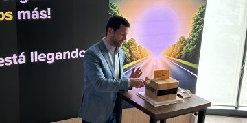 Mercado Libre crece; invertirá casi 2 mil 500 mdd en México