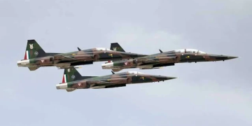 Arranca Fuerza Aérea Mexicana prácticas en Tlaxcala por desfile cívico militar