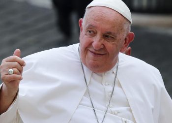 Papa Francisco recuerda bombardeos atómicos de Hiroshima y Nagasaki e insta a la paz