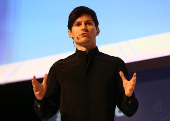 Un juez francés prolonga la detención de Pável Dúrov, fundador de Telegram