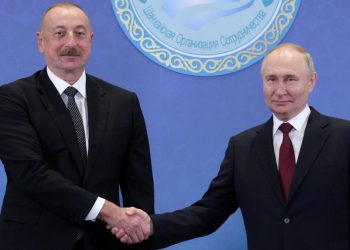 Putin llega a Bakú en visita de Estado para estrechar lazos con Azerbaiyán