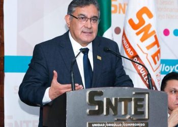 Destaca SNTE en congreso mundial por logros obtenidos para sus agremiados