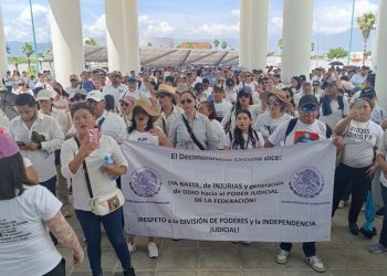 Protestan empleados del Poder Judicial ante el Congreso de Tamaulipas