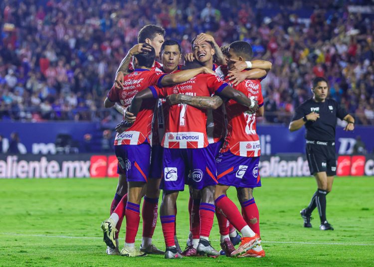 Bi Boli celebrates his goal 1-1 of Cruz Azul during the 8th round match between Atletico San Luis and Cruz Azul as part of the Liga BBVA MX, Torneo Apertura 2024 at Alfonso Lastras Stadium on September 17, 2024 in San Luis Potosi, Mexico.
