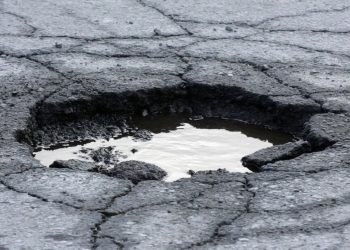 Gobierno capitalino ha atendido 35 mil baches durante 2024