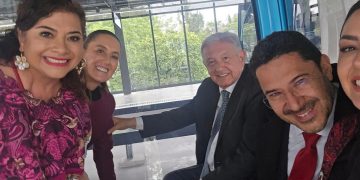 Ya se inauguró el cablebús 3.  López Obrador hace viaje a los Pinos