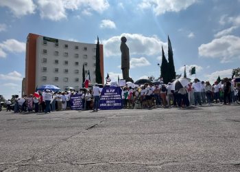 Estudiantes de Aguascalientes se manifiestan en defensa de la independencia judicial