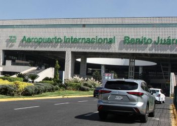 “Los taxis de aplicación en AICM deben cumplir con regulaciones”: Orozco