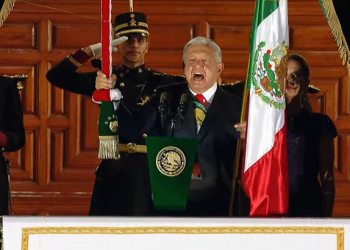 López Obrador encabeza su última ceremonia de Grito de Independencia