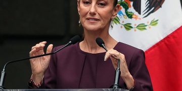 Sheinbaum viajará a Guerrero para evaluar daños tras el paso de John