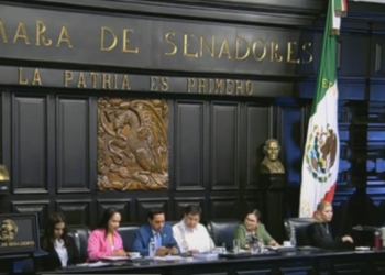 Sesionan en sede alterna para cumplir reglamento y autorizar licencia de Ebrard