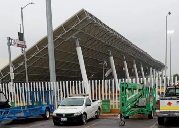 Lluvias colapsan el techo de la aduana de Nuevo Laredo