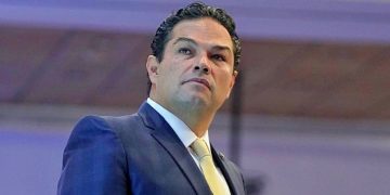 “Llamado al compañero Yunes a que se presente y honre su palabra”: Vargas