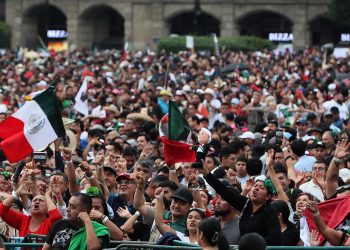400 mil personas asistieron a festejos por aniversario de la independencia de México en el Zócalo