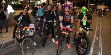 ¡Es hoy, es hoy! El paseo nocturno por Día de Muertos