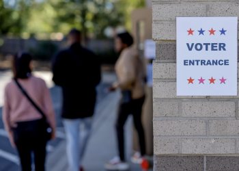 El voto anticipado en Georgia rompe récords y supera ya el millón