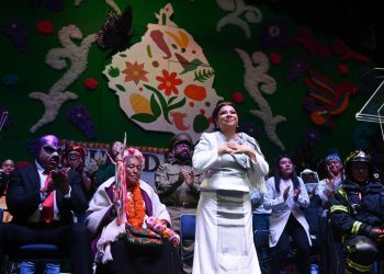 Celebra Clara Brugada toma de protesta, se compromete a atender las principales problemáticas