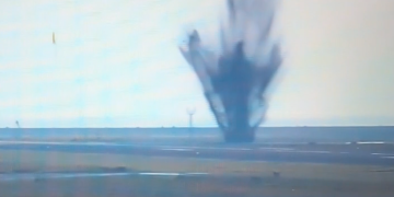 Una bomba de la II Guerra Mundial estalla en un aeropuerto de Japón