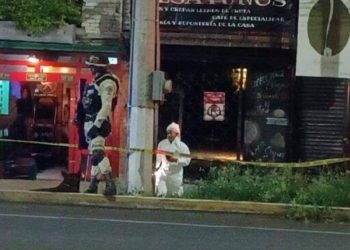 Triple homicidio en bar de Celaya