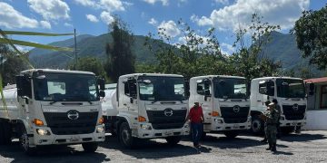 Envía Tamaulipas camiones de agua para los afectados por el huracán John en Acapulco