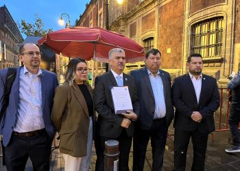 Delegación de la Universidad Autónoma de Sinaloa solicita mediación de Sheinbaum con gobierno del estado