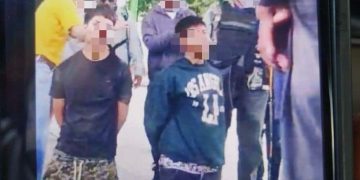 Linchan a dos sujetos por asesinar y herir a otros dos en Olinalá