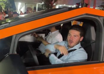 Ordenan sanción contra Samuel García por rifa de Cybertruck en apoyo a Máynez
