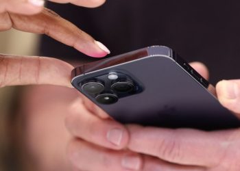 Apple empieza a ofrecer su inteligencia artificial en iPhone, iPad y Mac