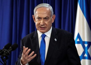 Netanyahu pide de nuevo a los cascos azules del sur de Líbano que se alejen temporalmente