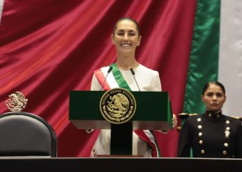 Grupos piden desde EU a Sheinbaum defender a migrantes