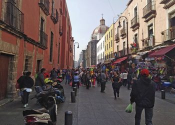 “Comercio informal en la CDMX representa millones de pesos, no se dejará de cobrar extorsiones”: Fondevila  