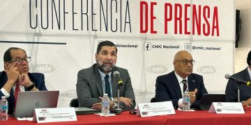 Al menos mil 200 millones de pesos tendría que destinar el sector público a infraestructura el próximo año