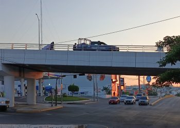 Violencia y narcomantas desatan miedo y cierre de comercios en Culiacán