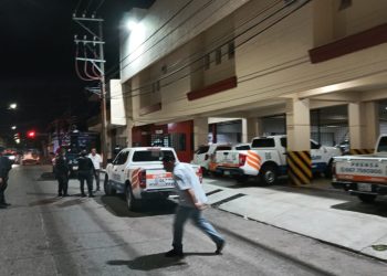 Balean instalaciones y vehículos del periódico El Debate en Sinaloa