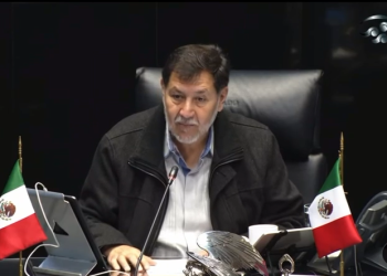 Senado guarda un minuto de silencio en memoria de migrantes asesinados por militares en Chiapas