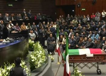 El pleno de los Diputados rinde homenaje luctuoso a Ifigenia Martínez